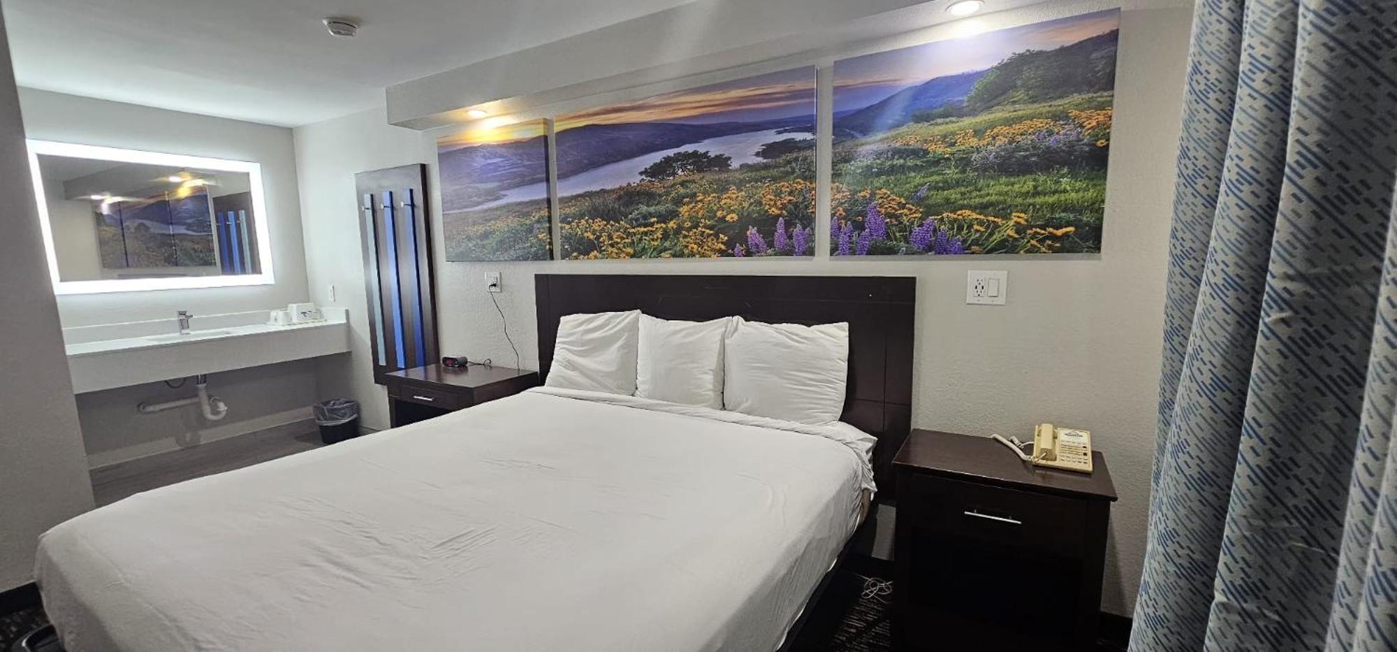 Days Inn By Wyndham Indianapolis East Post Road Экстерьер фото